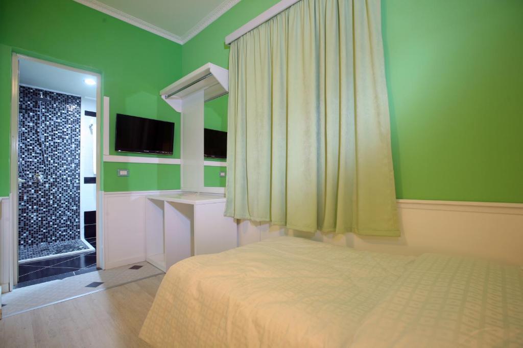 Hotel Kastria Tirana Eksteriør billede