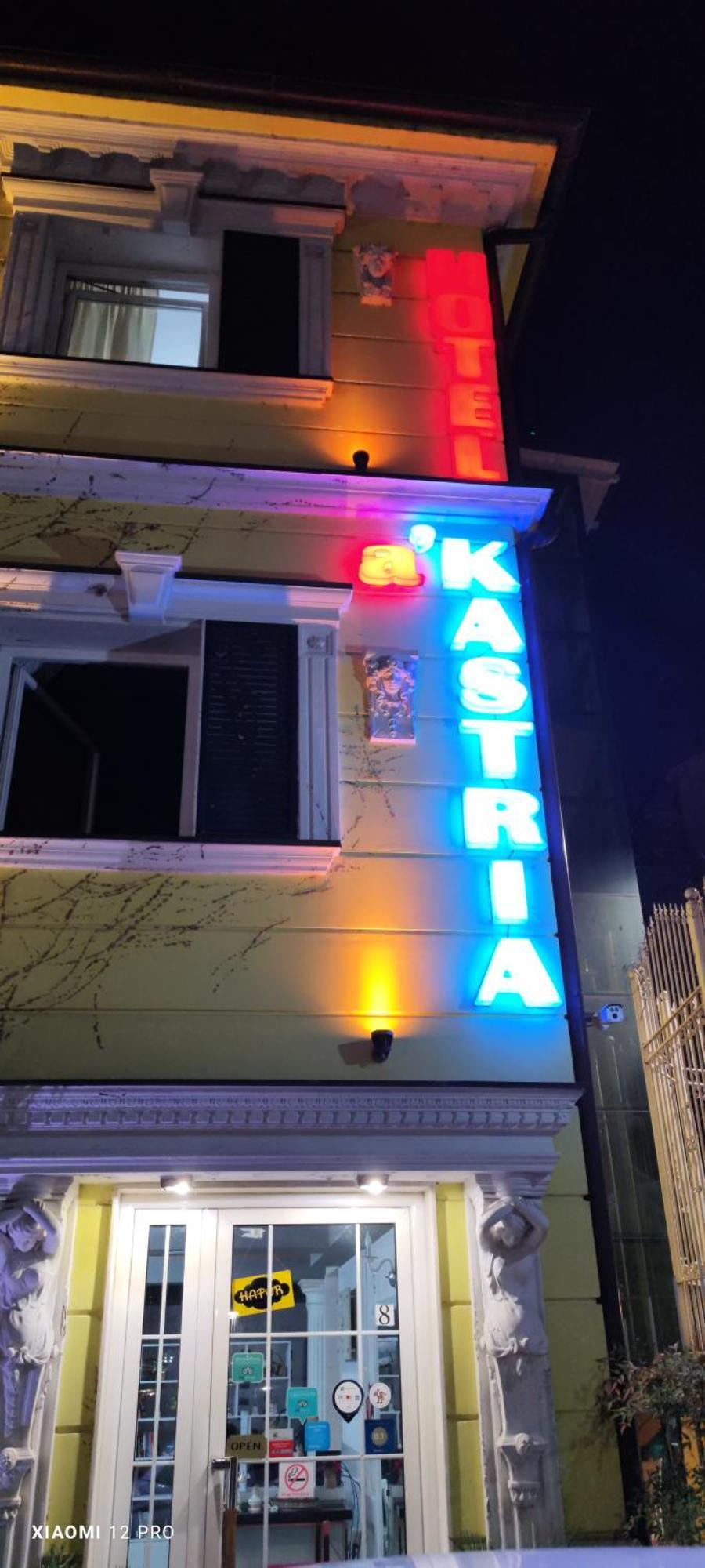Hotel Kastria Tirana Eksteriør billede