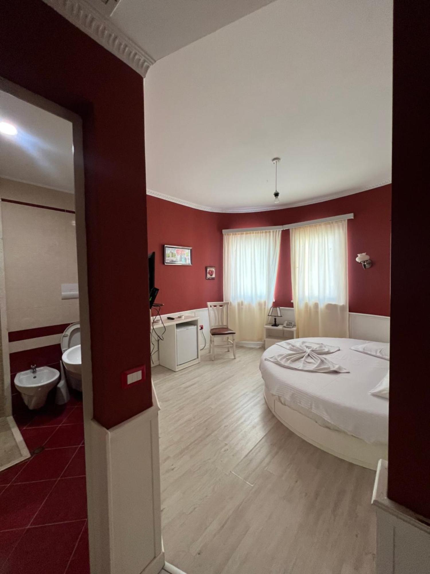 Hotel Kastria Tirana Eksteriør billede
