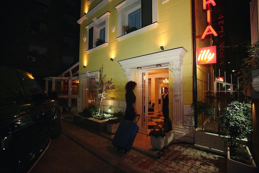 Hotel Kastria Tirana Eksteriør billede